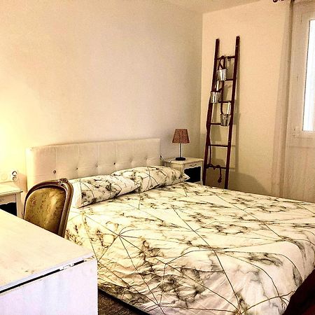 Chambre 1Er Etage Canet-en-Roussillon Eksteriør billede